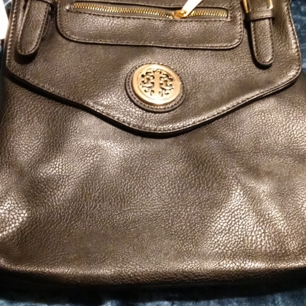 Shoulder handbag